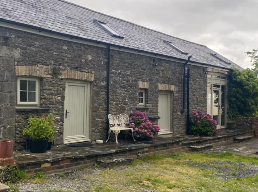 Pippin Lodge Llanwrda Exterior photo